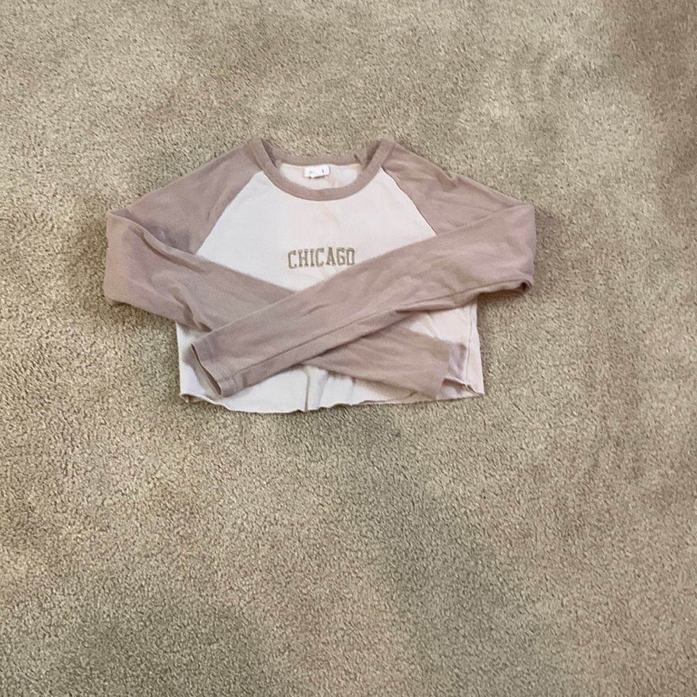Chicago long sleeve crop top!